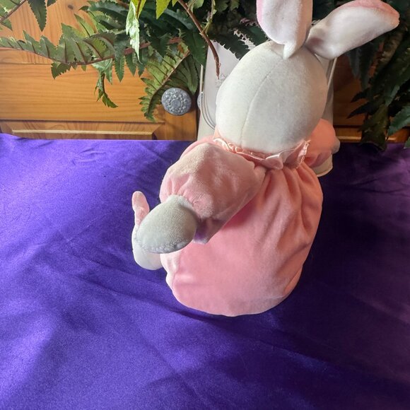 VTG๐ DGE MY 1ST BUNNY Snuggie White Pink Bunny 2000 Look at the Bunny Feet - Picture 2 of 11